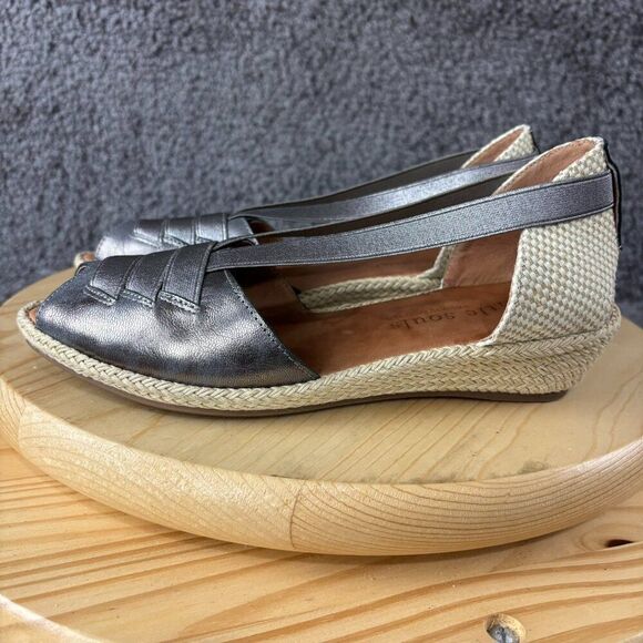 Gentle Souls Lena Leather Espadrille Sandals Womens 8 Silver Slip On Peep Toe - Picture 1 of 9